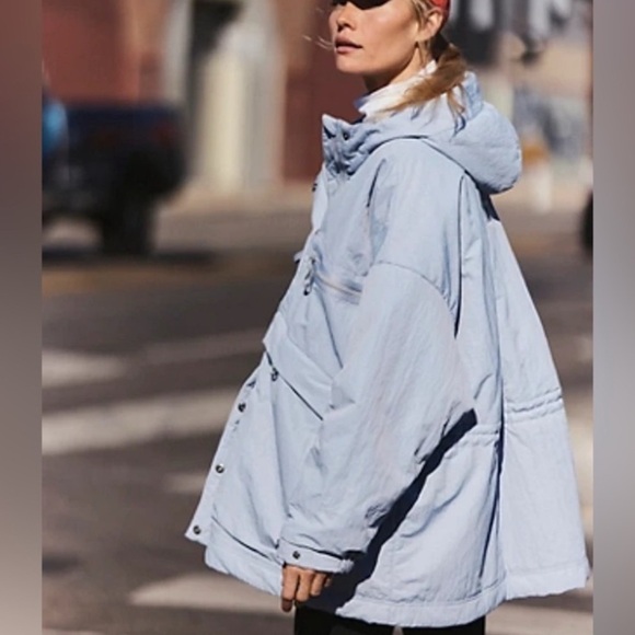 Free People Movement Billie Boxy Lightweight Insulated Jacket M/L NWT - Picture 11 of 13
